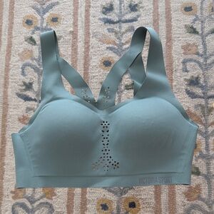 Victoria Sport Perforated Sports Bra